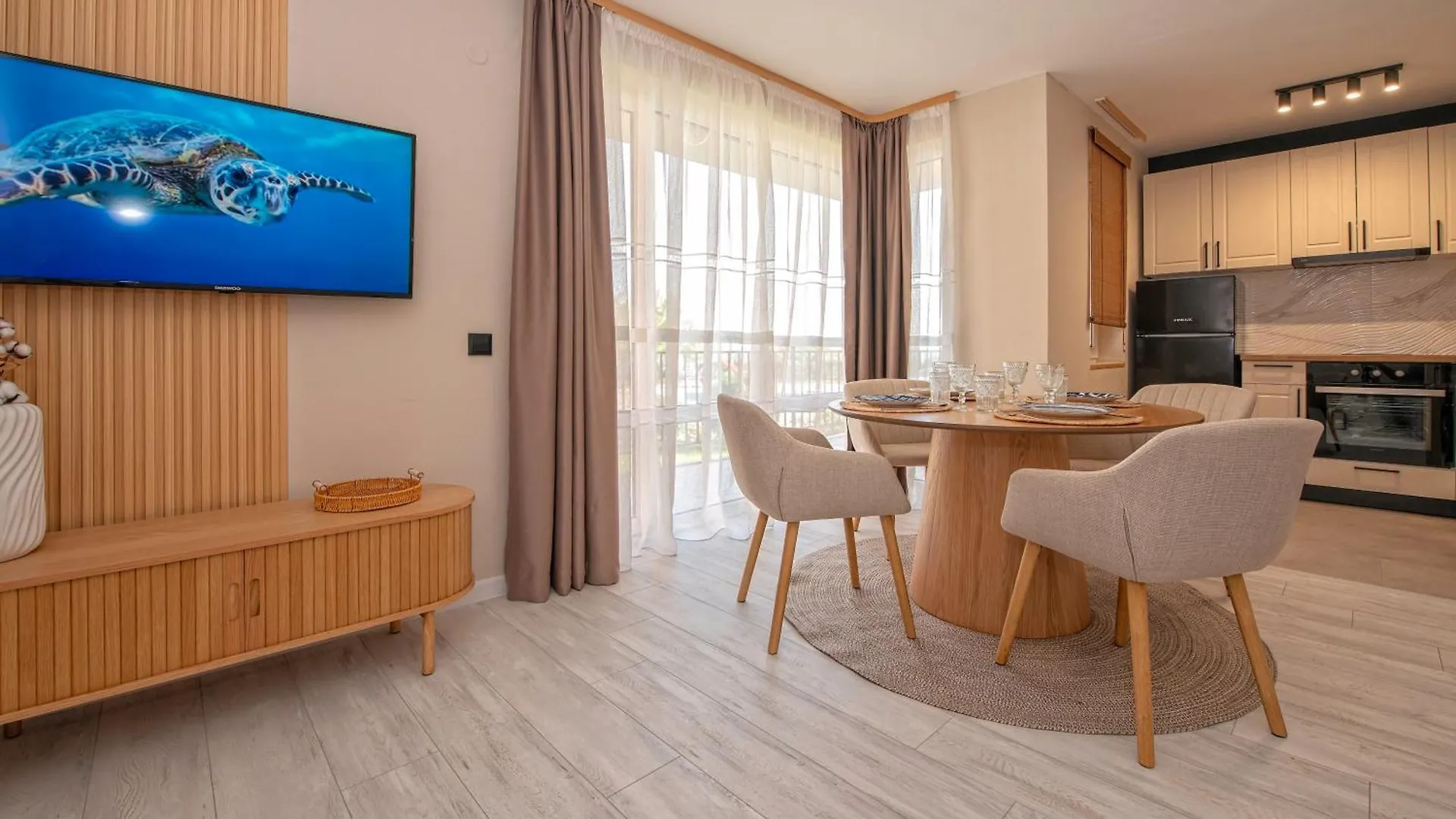 Marina And Panorama Deluxe Apartments Burgas City