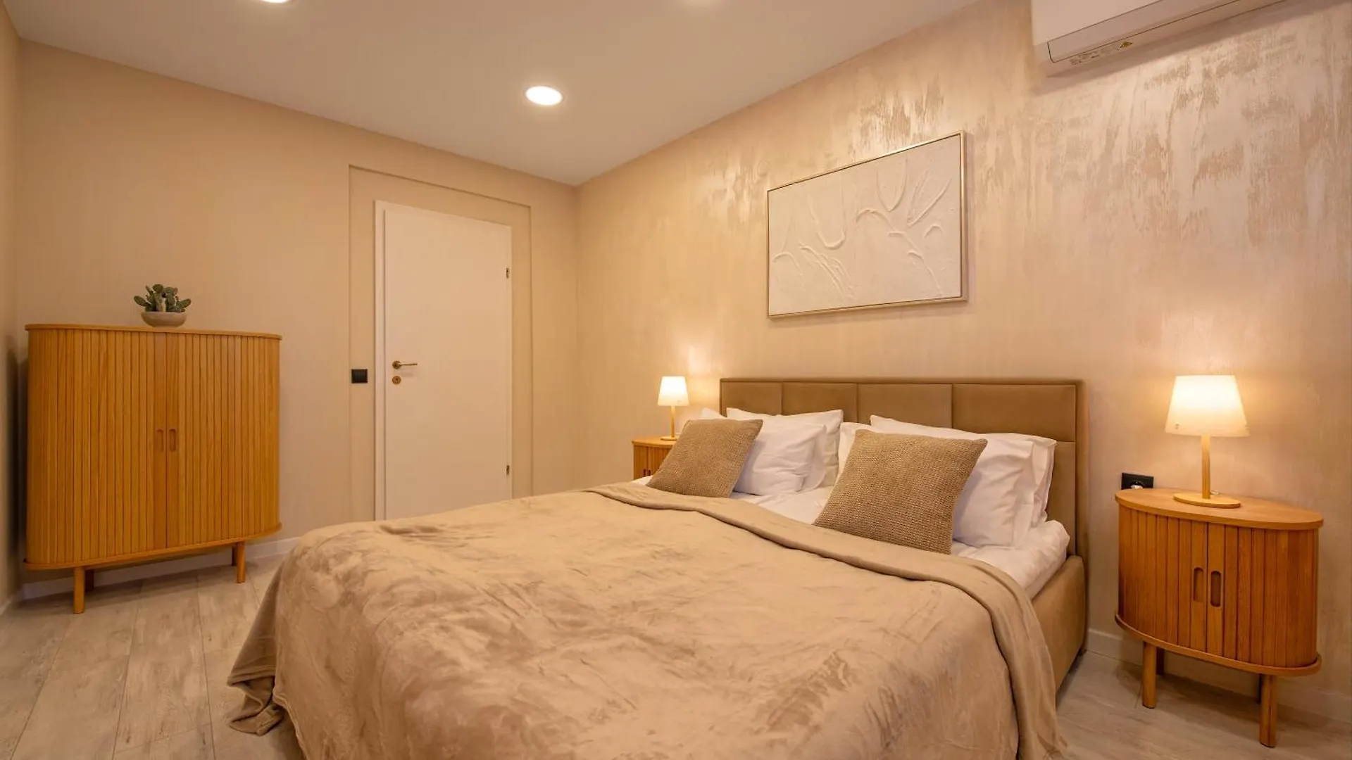Marina And Panorama Deluxe Apartments Burgas City